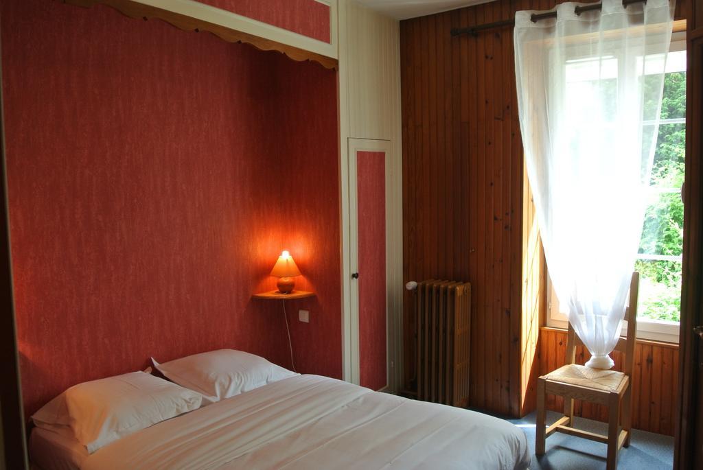 Hotel Le Central Boussac  Номер фото
